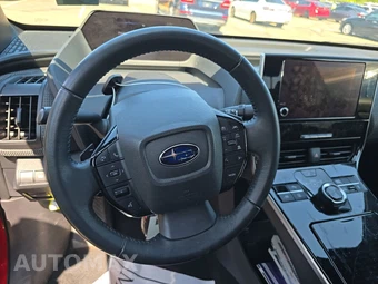 2023 Subaru Solterra Premium - miniatura 10