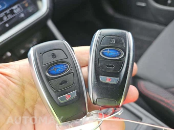 2023 Subaru WRX Premium – miniatura 8
