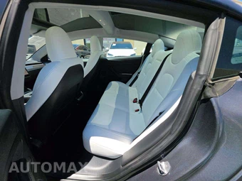 2023 Tesla Model 3 Long Range - miniatura 10