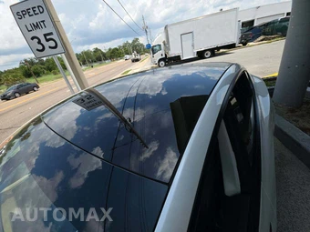 2023 Tesla Model 3 Long Range - miniatura 12