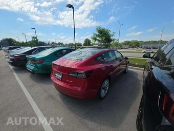 2023 Tesla Model 3 Long Range - miniatura 3