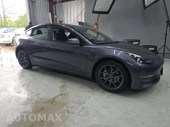2023 Tesla Model 3 Long Range - miniatura 4