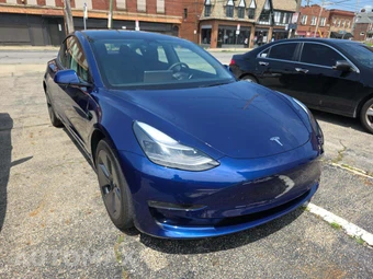 2023 Tesla Model 3 Long Range - miniatura 4