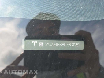 2023 Tesla Model 3 Long Range - miniatura 5