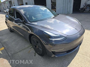 2023 Tesla Model 3 Long Range - miniatura 4