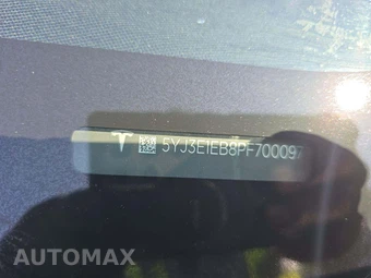 2023 Tesla Model 3 Long Range - miniatura 5