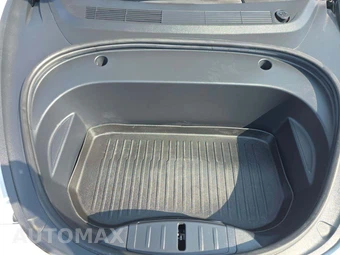 2023 Tesla Model 3 Performance - miniatura 23