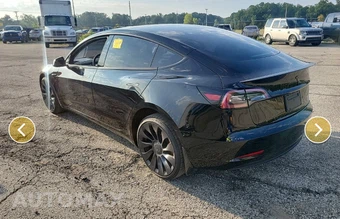 2023 Tesla Model 3 Performance - miniatura 2