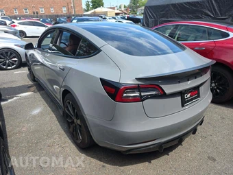 2023 Tesla Model 3 Performance - miniatura 2