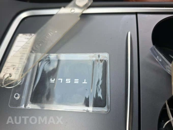 2023 Tesla Model 3 Performance - miniatura 8