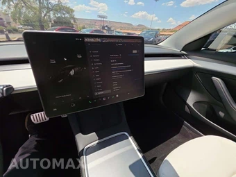 2023 Tesla Model 3 Performance - miniatura 7
