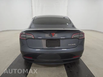 2023 Tesla Model 3 Performance - miniatura 5