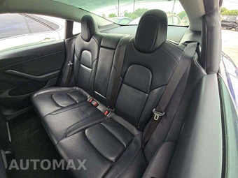 2023 Tesla Model 3 Standard Range – miniatura 13
