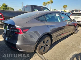 2023 Tesla Model 3 Standard Range - miniatura 4