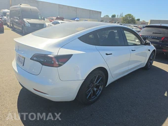 2023 Tesla Model 3 Standard Range - miniatura 4