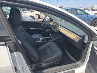 2023 Tesla Model 3 Standard Range - miniatura 8