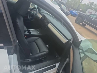 2023 Tesla Model 3 Standard Range - miniatura 24