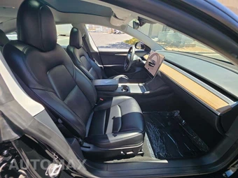 2023 Tesla Model 3 Standard Range - miniatura 15