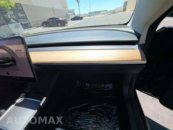 2023 Tesla Model 3 Standard Range - miniatura 16