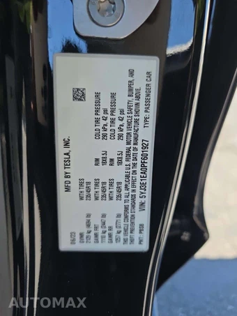 2023 Tesla Model 3 Standard Range - miniatura 2