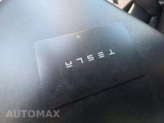 2023 Tesla Model 3 Standard Range - miniatura 5