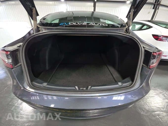 2023 Tesla Model 3 Standard Range - miniatura 14