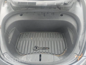 2023 Tesla Model 3 Standard Range – miniatura 15