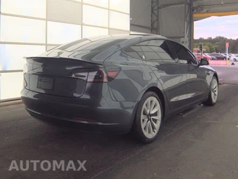 2023 Tesla Model 3 Standard Range – miniatura 4