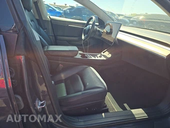 2023 Tesla Model 3 Standard Range - miniatura 8