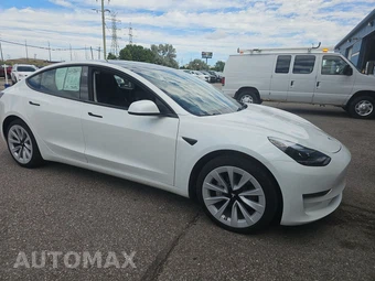 2023 Tesla Model 3 Standard Range - miniatura 3