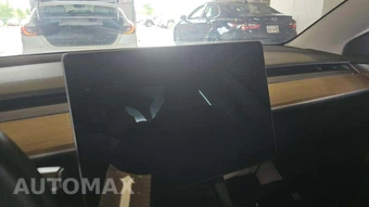 2023 Tesla Model 3 Standard Range - miniatura 32