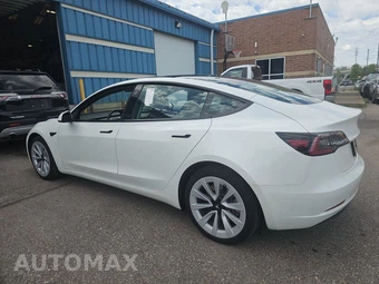 2023 Tesla Model 3 Standard Range - miniatura 6