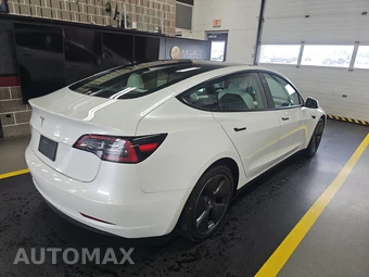 2023 Tesla Model 3 Standard Range - miniatura 4