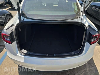 2023 Tesla Model 3 Standard Range - miniatura 14