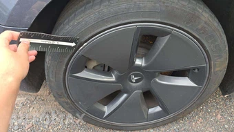 2023 Tesla Model 3 Standard Range – miniatura 27