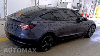 2023 Tesla Model 3 Standard Range – miniatura 4