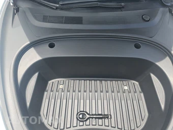 2023 Tesla Model 3 Standard Range - miniatura 14