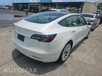 2023 Tesla Model 3 Standard Range - miniatura 4