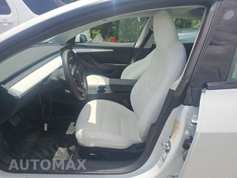 2023 Tesla Model 3 Standard Range - miniatura 7