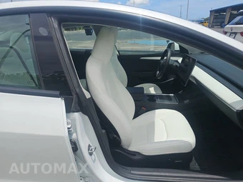 2023 Tesla Model 3 Standard Range - miniatura 8