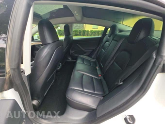2023 Tesla Model 3 Standard Range – miniatura 13