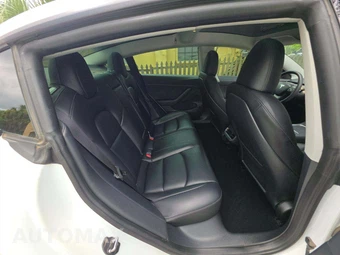 2023 Tesla Model 3 Standard Range – miniatura 16