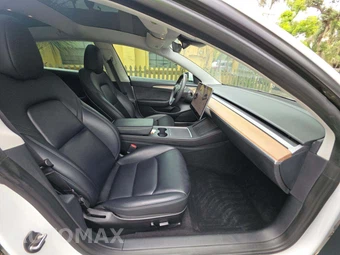 2023 Tesla Model 3 Standard Range – miniatura 18