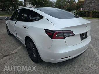 2023 Tesla Model 3 Standard Range – miniatura 2