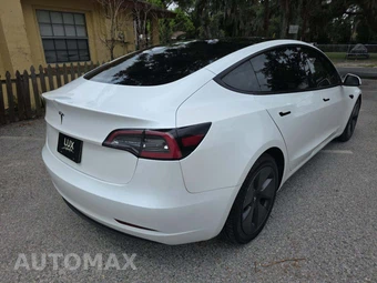 2023 Tesla Model 3 Standard Range – miniatura 3