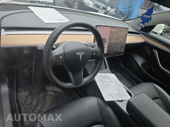 2023 Tesla Model 3 Standard Range - miniatura 14