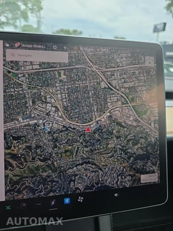 2023 Tesla Model 3 Standard Range - miniatura 23