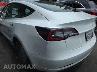 2023 Tesla Model 3 Standard Range - miniatura 6