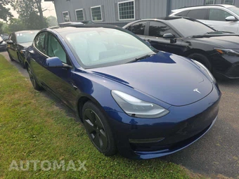 2023 Tesla Model 3 Standard Range - miniatura 4