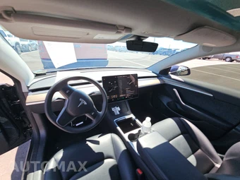 2023 Tesla Model 3 Standard Range - miniatura 11